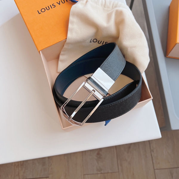 ルイヴィトンベルト細部ディテール